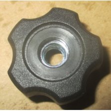 Гайка барашковая крепления рукоятки управления желоба ST246