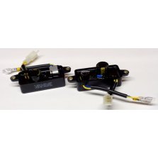 Блок AVR  Генератора  GG2500 (0.8-3.5 kW) ( 1 колодка на 4 +2 провода )