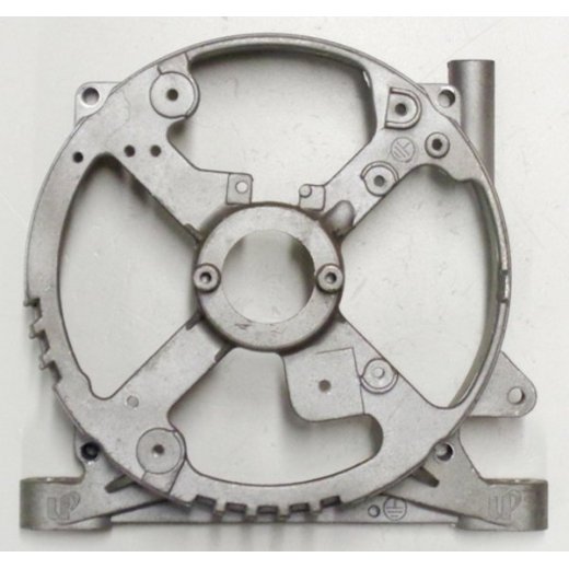 Крышка генератора  GG3300,GG3500BS (сторона AVR)  под подшипник 6204