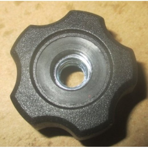 Гайка крепления рукоятки управления желоба ST246