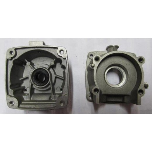 Картер сторона стартера для Триммера T335,GBR333 См. арт. 70070050004