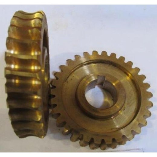 Шестерня редуктора для культиватора BC5602, 30 зубьев, d=25мм, D=80,5мм