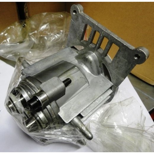 Редуктор в сборе с корпусом насоса  мойки HP2130 (комплект)