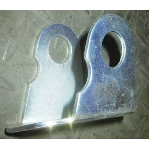 Кронштейн крепления рычага поворота желоба ST761,762E нижний